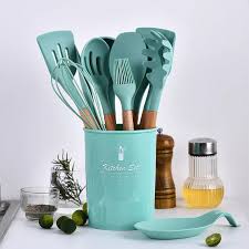 Smooth and Comfortable Kitchen Tool Cookware Set